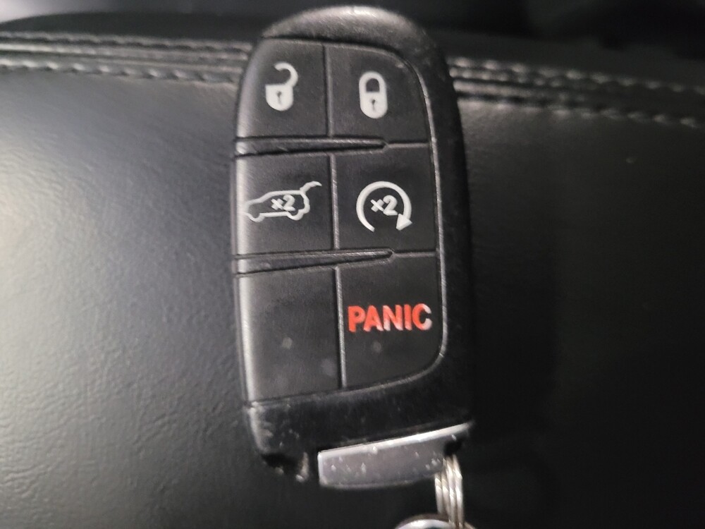 2019 Jeep Grand Cherokee in Allentown, PA 18103 - 18087549 32