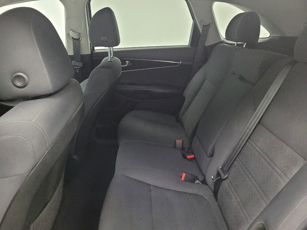 2019 Kia Sorento in Memphis, TN 38115 - 18087559 18