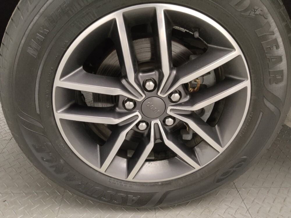 2020 Jeep Grand Cherokee in Fort Worth, TX 76116 - 18087567 31