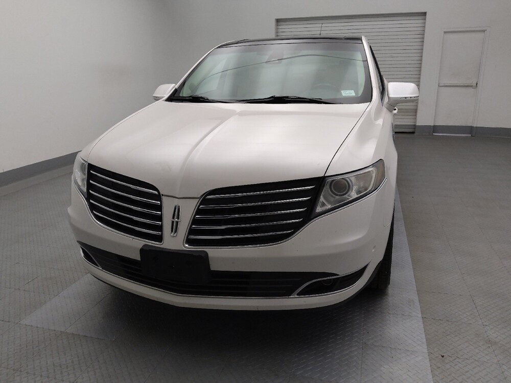 2018 Lincoln MKT in Denver, CO 80012 - 18087569 15