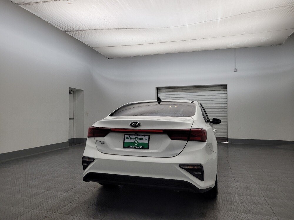 2021 Kia Forte in Mesa, AZ 85210 - 18087575 7