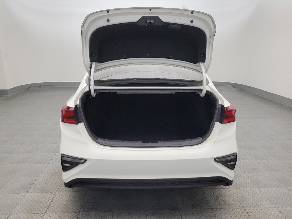 2021 Kia Forte in Mesa, AZ 85210 - 18087575 29