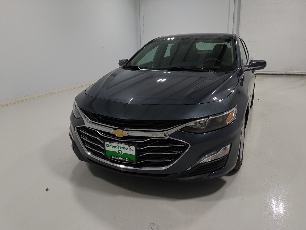 2019 Chevrolet Malibu in Columbus, OH 43228 - 18087576 15