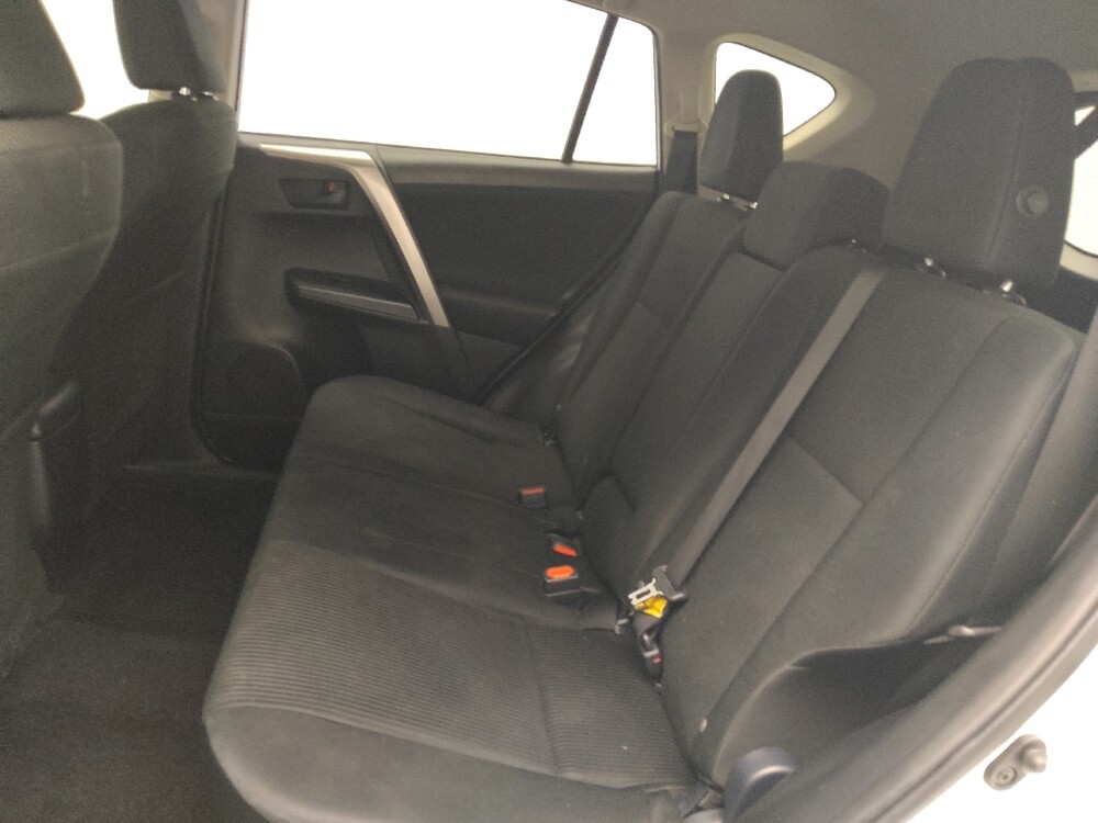 2018 Toyota RAV4 in Marietta, GA 30062 - 18087577 18