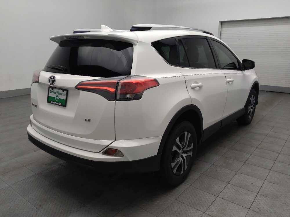 2018 Toyota RAV4 in Marietta, GA 30062 - 18087577 9