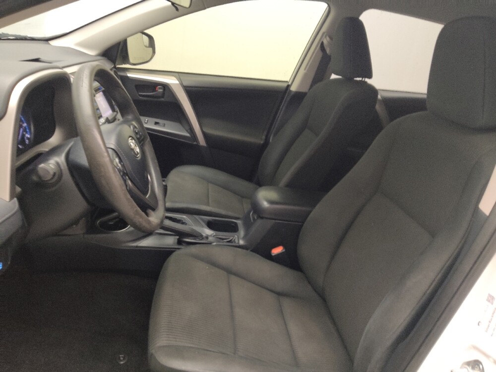2018 Toyota RAV4 in Marietta, GA 30062 - 18087577 17