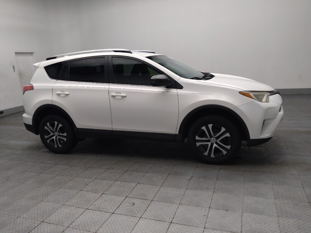 2018 Toyota RAV4 in Marietta, GA 30062 - 18087577 11