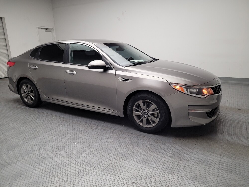 2016 Kia Optima in Montclair, CA 91763 - 18087588 11