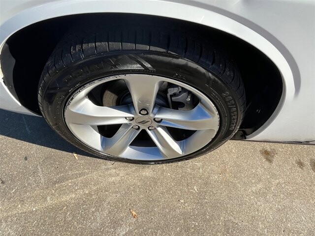 2018 Dodge Challenger in Greenville, SC 29607 - 18087596 9