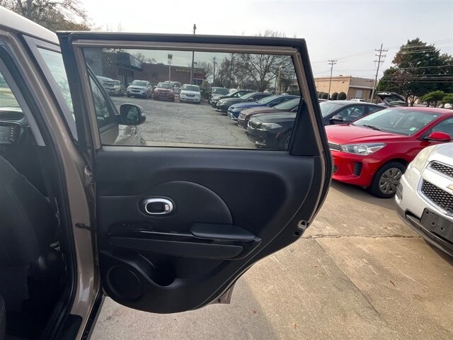 2014 Kia Soul in Greenville, SC 29607 - 18087599 15