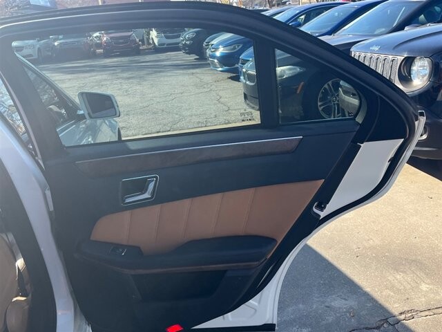 2011 Mercedes-Benz E 350 in Greenville, SC 29607 - 18087600 14