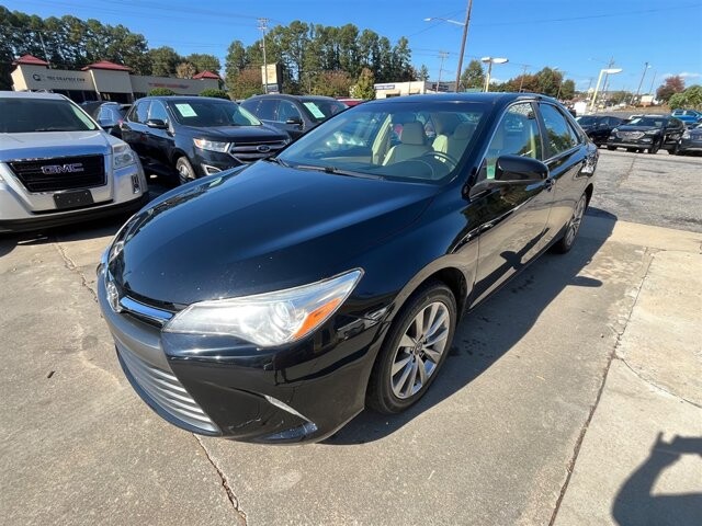 2017 Toyota Camry in Greenville, SC 29607 - 18087601 9