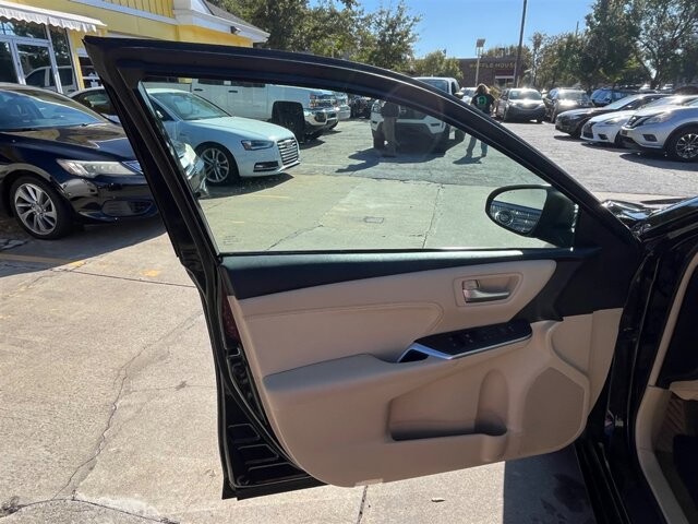 2017 Toyota Camry in Greenville, SC 29607 - 18087601 25