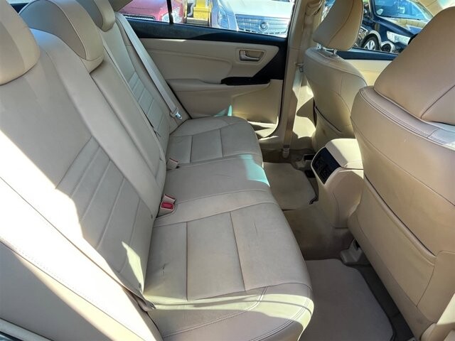 2017 Toyota Camry in Greenville, SC 29607 - 18087601 21