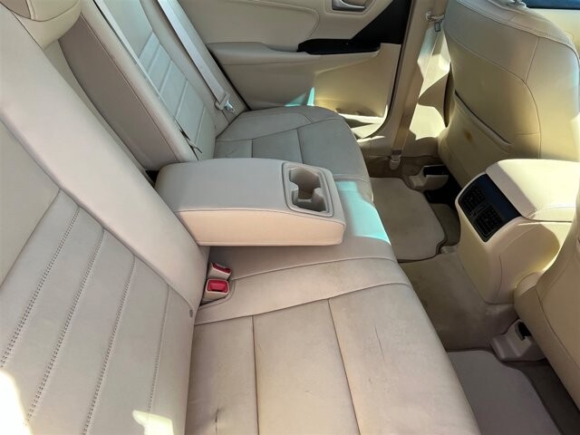 2017 Toyota Camry in Greenville, SC 29607 - 18087601 20