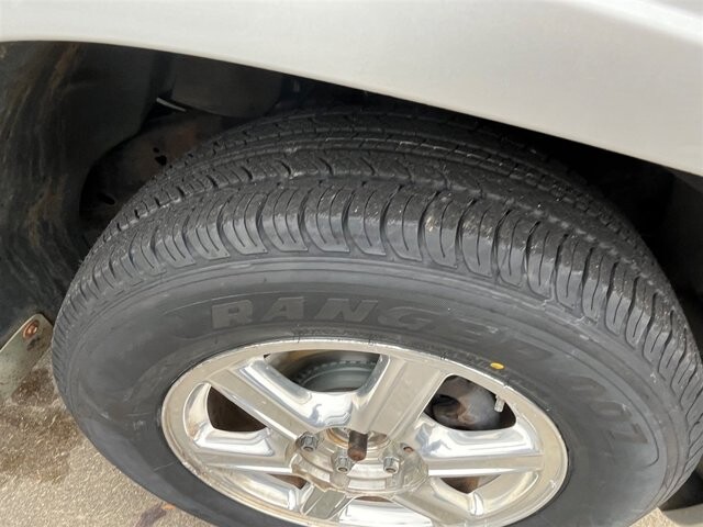 2007 GMC Envoy in Greenville, SC 29607 - 18087603 9