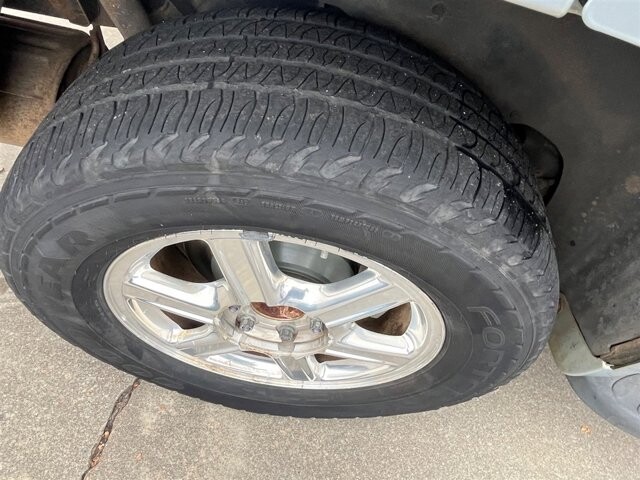 2007 GMC Envoy in Greenville, SC 29607 - 18087603 8