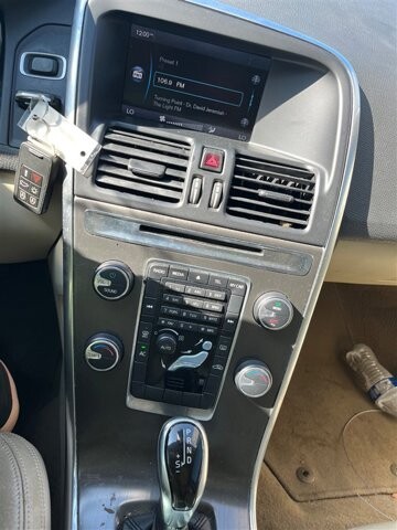 2014 Volvo XC60 in Greenville, SC 29607 - 18087604 34