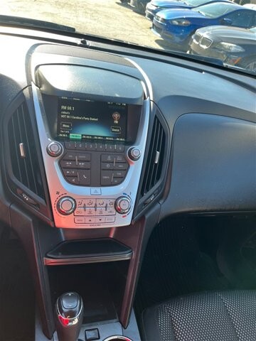 2017 Chevrolet Equinox in Greenville, SC 29607 - 18087605 37