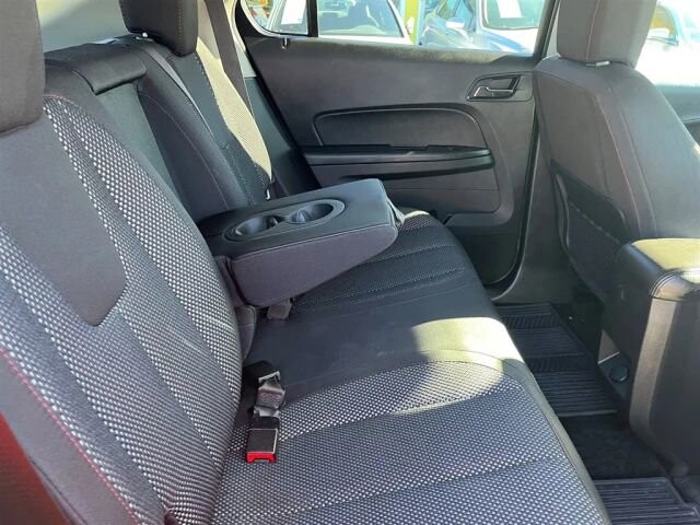 2017 Chevrolet Equinox in Greenville, SC 29607 - 18087605 20