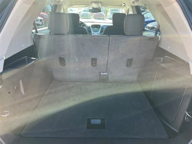 2017 Chevrolet Equinox in Greenville, SC 29607 - 18087605 24