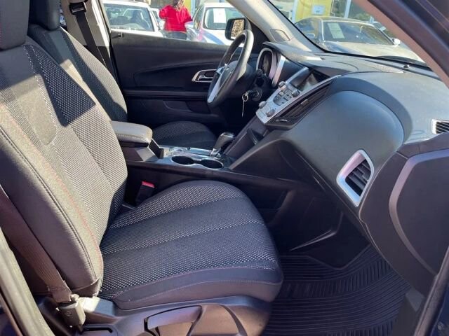 2017 Chevrolet Equinox in Greenville, SC 29607 - 18087605 16