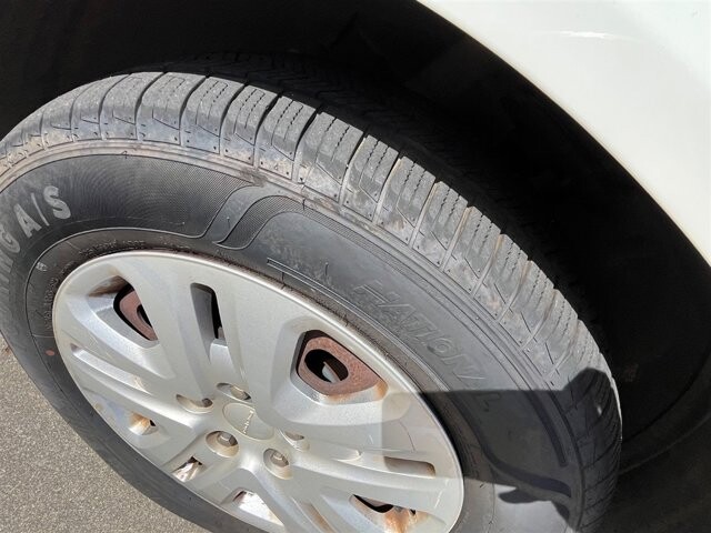 2013 Dodge Grand Caravan in Greenville, SC 29607 - 18087606 10