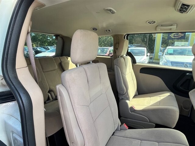 2013 Dodge Grand Caravan in Greenville, SC 29607 - 18087606 18