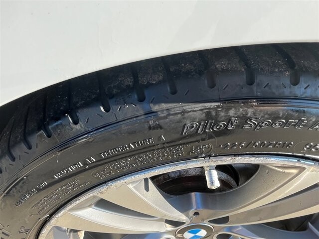 2017 BMW 330i Gran Turismo xDrive in Greenville, SC 29607 - 18087608 11