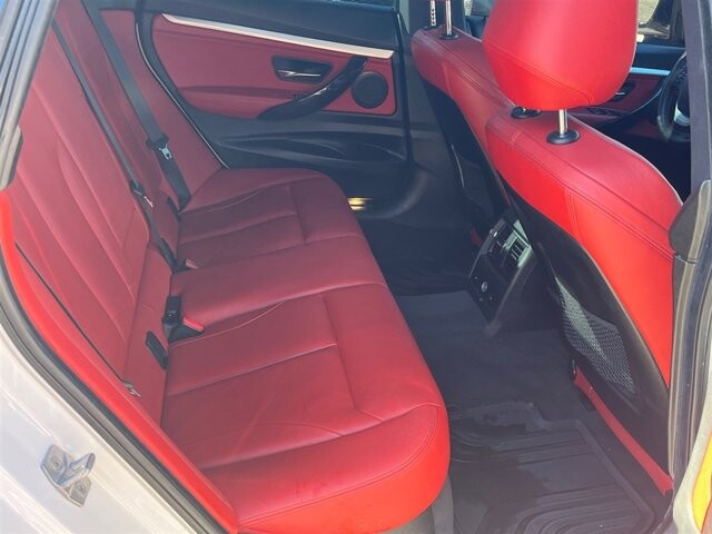 2017 BMW 330i Gran Turismo xDrive in Greenville, SC 29607 - 18087608 22