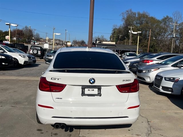 2017 BMW 330i Gran Turismo xDrive in Greenville, SC 29607 - 18087608 4