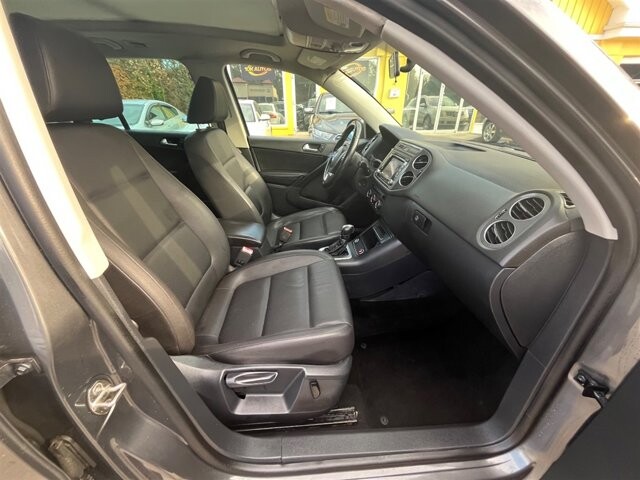 2015 Volkswagen Tiguan in Greenville, SC 29607 - 18087609 17