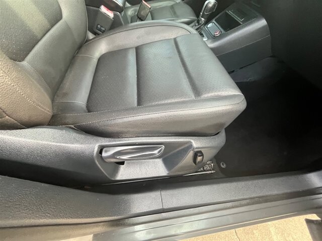 2015 Volkswagen Tiguan in Greenville, SC 29607 - 18087609 16