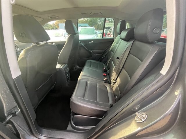 2015 Volkswagen Tiguan in Greenville, SC 29607 - 18087609 29