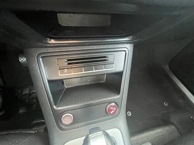 2015 Volkswagen Tiguan in Greenville, SC 29607 - 18087609 37