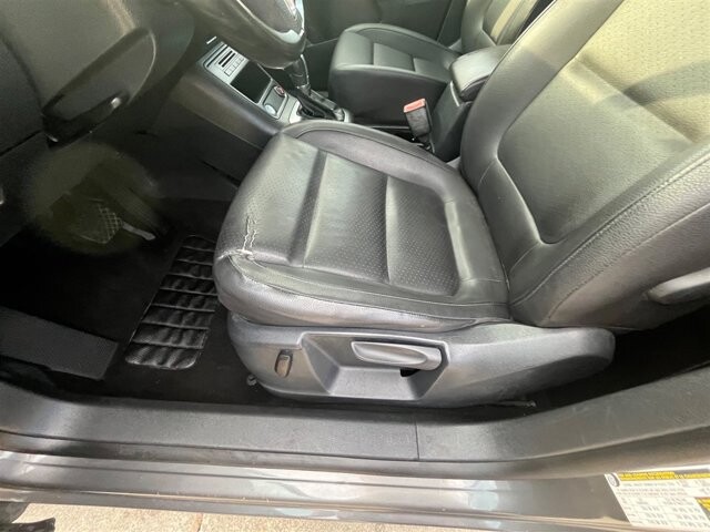 2015 Volkswagen Tiguan in Greenville, SC 29607 - 18087609 35