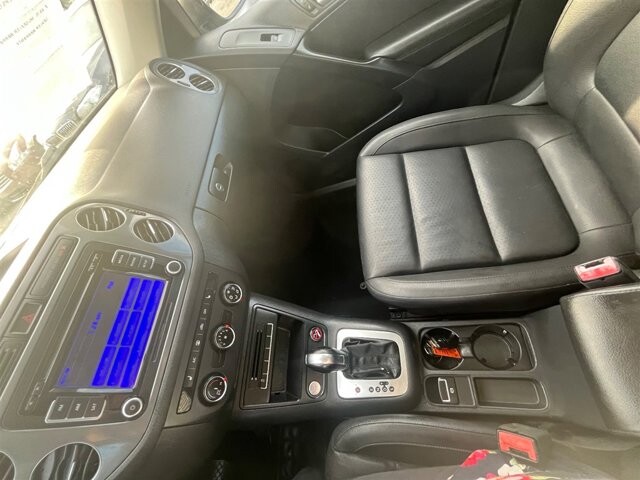2015 Volkswagen Tiguan in Greenville, SC 29607 - 18087609 38