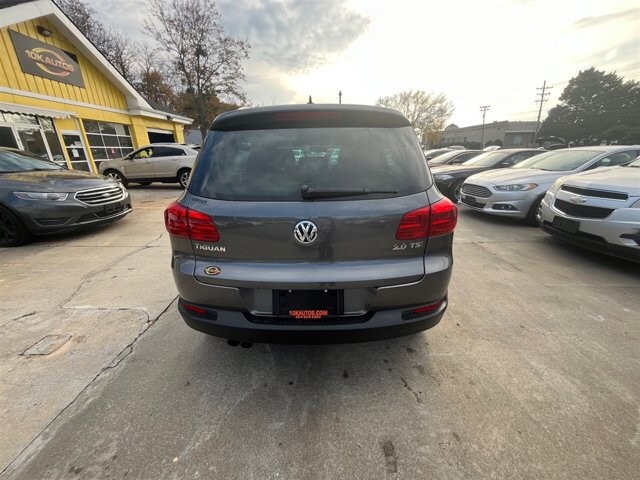 2015 Volkswagen Tiguan in Greenville, SC 29607 - 18087609 4