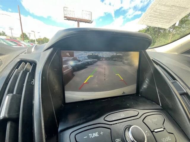 2014 Ford Escape in Greenville, SC 29607 - 18087612 31