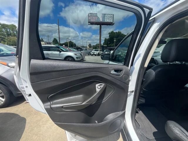 2014 Ford Escape in Greenville, SC 29607 - 18087612 19