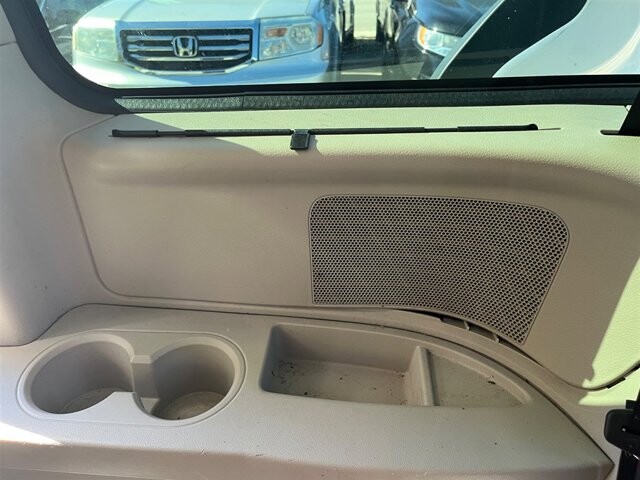 2011 Chrysler Town & Country in Greenville, SC 29607 - 18087613 19