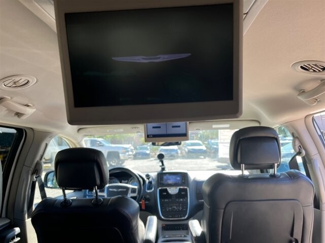 2011 Chrysler Town & Country in Greenville, SC 29607 - 18087613 15