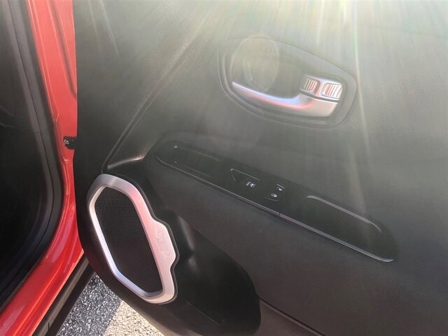 2018 Jeep Renegade in Greenville, SC 29607 - 18087615 10