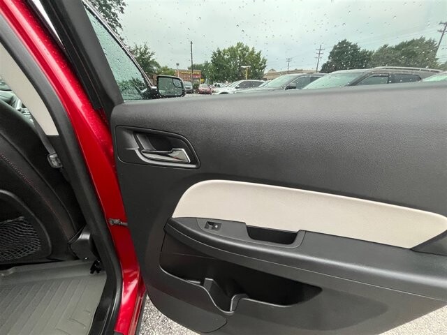 2013 Chevrolet Equinox in Greenville, SC 29607 - 18087619 22