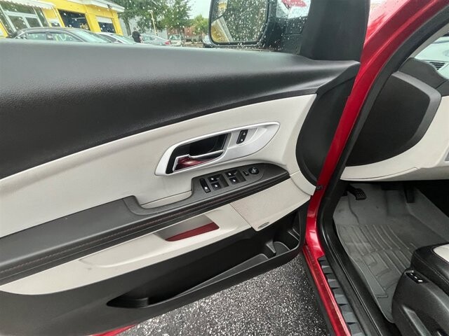 2013 Chevrolet Equinox in Greenville, SC 29607 - 18087619 32