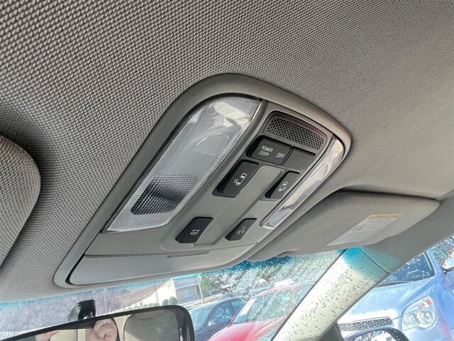 2017 Kia Sedona in Greenville, SC 29607 - 18087621 41