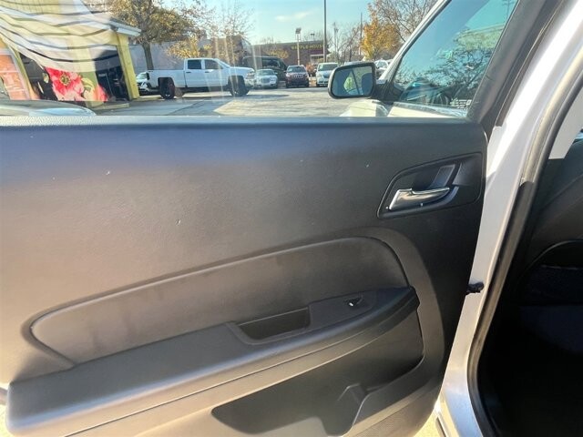 2015 Chevrolet Equinox in Greenville, SC 29607 - 18087622 26