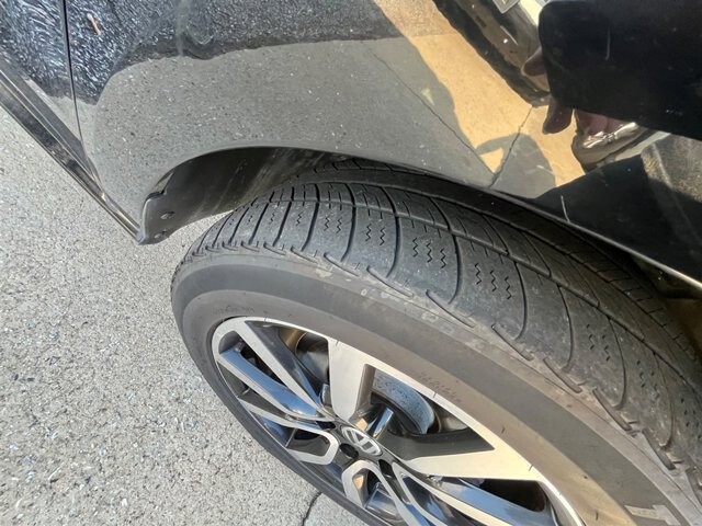 2014 Volkswagen Passat in Greenville, SC 29607 - 18087624 9