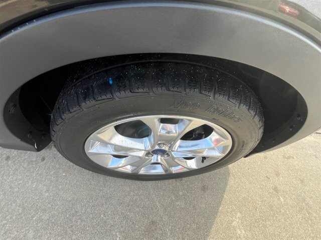 2013 Ford Escape in Greenville, SC 29607 - 18087625 32