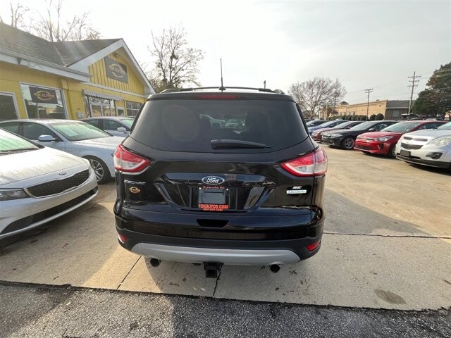 2013 Ford Escape in Greenville, SC 29607 - 18087625 4